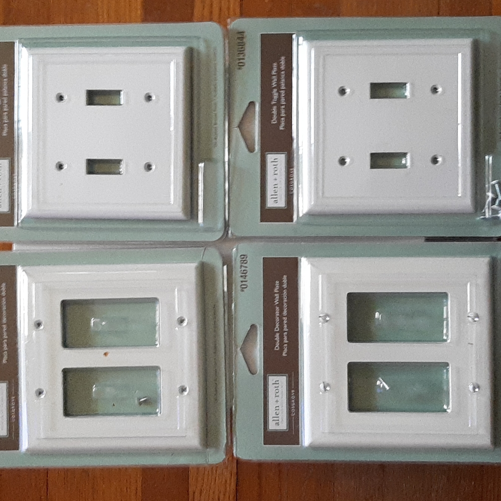 Switch plates with free shower hooks